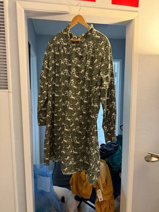 Batsheva Forest Green Printed Long Sleeve Dress - Picture 3 of 5